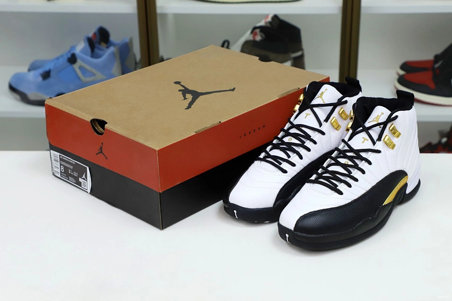 12 AIR 'ROYALTY' JORDAN RETRO 0123